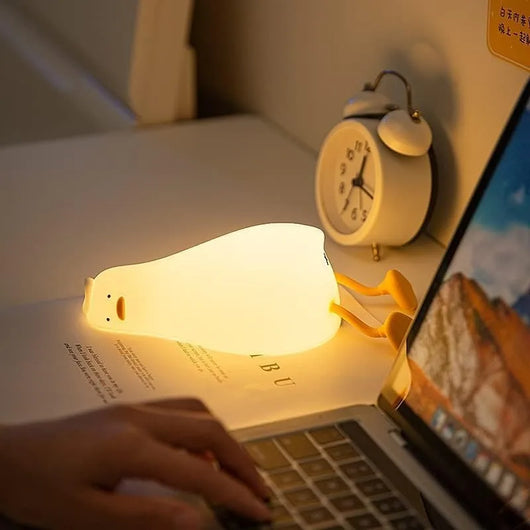 LED Duck Night Light, Rechargeable Touch Silicone Animal Lamp for Bedroom & Kids Gift